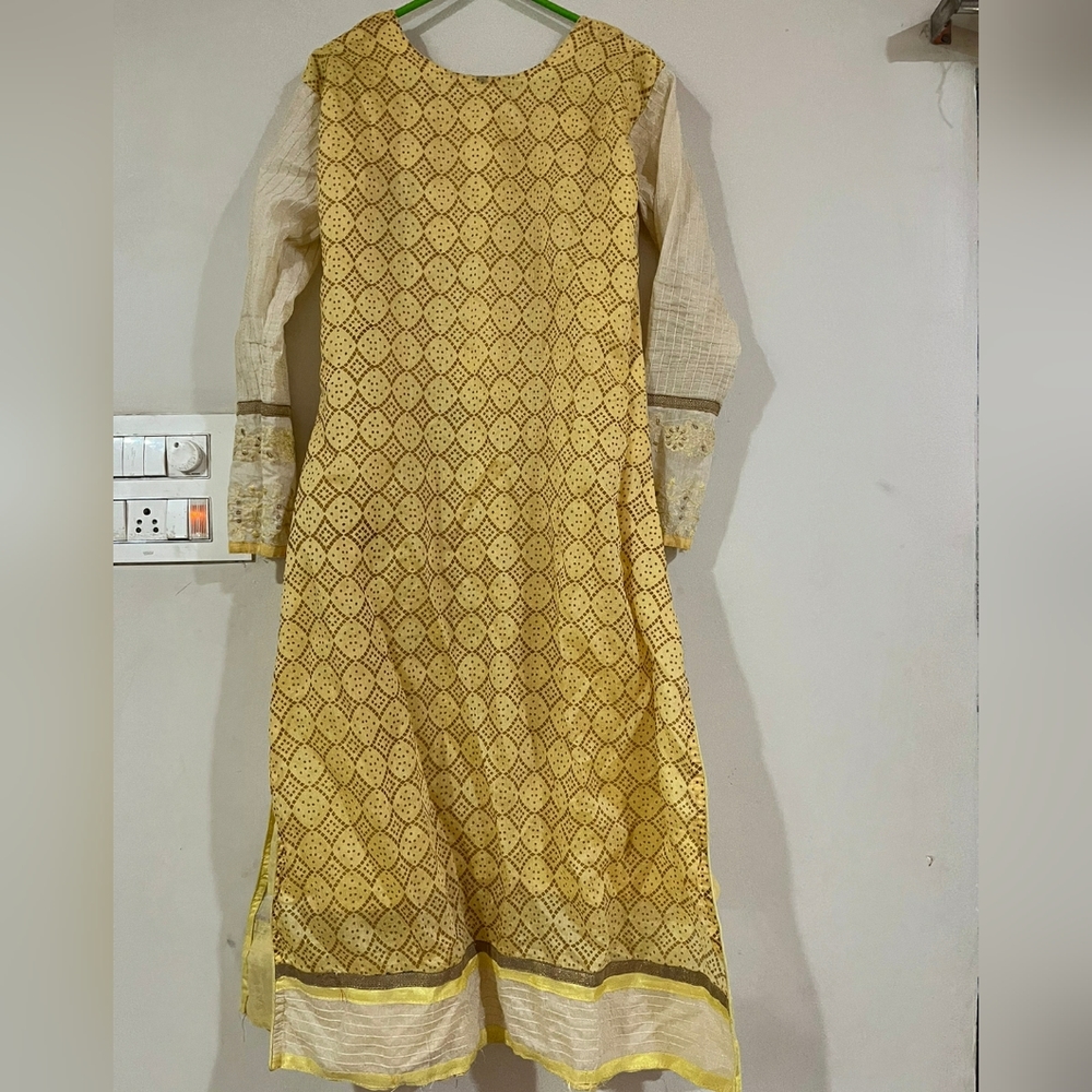 Kurta - Picture 3 of 3